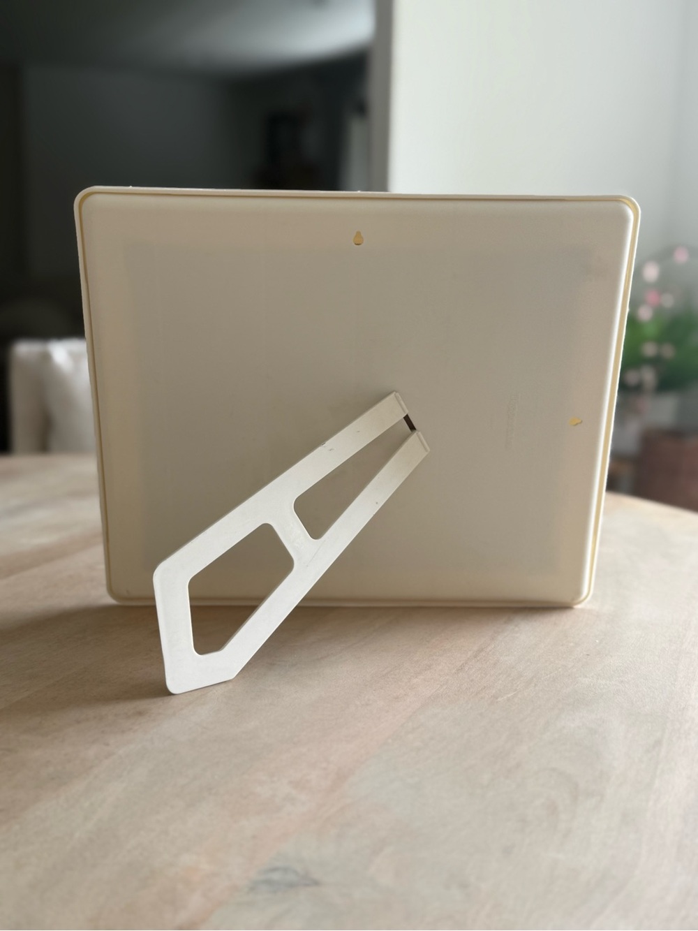 Vintage Tupperware Cream Multi-Opening Photo Frame - Picture 4 of 5